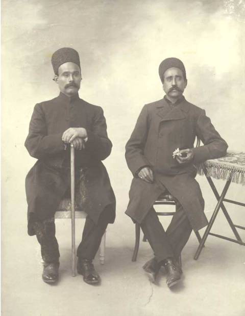 از راست: ستارخان سردار ملی و باقرخان سالار ملی
